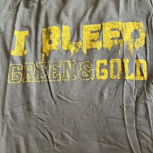 I Bleed Green & Gold tshirt